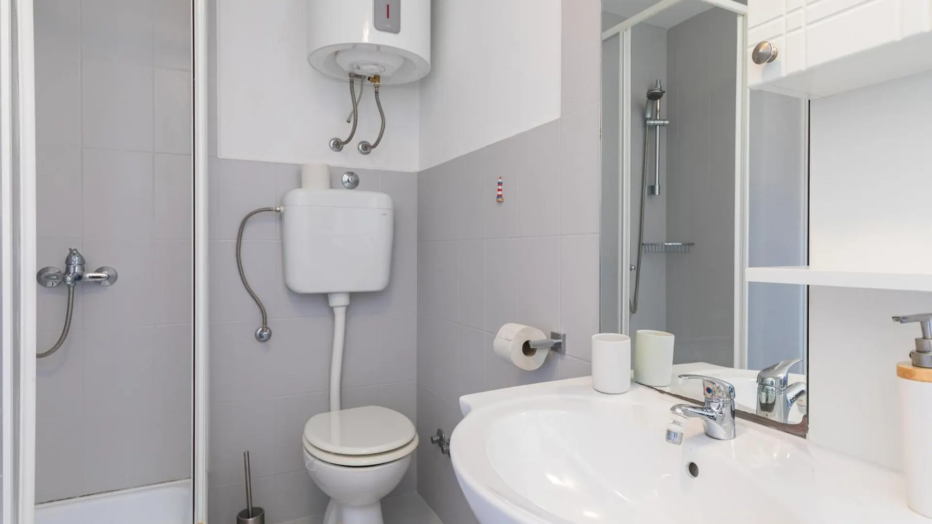 Apartments Lina Vrh